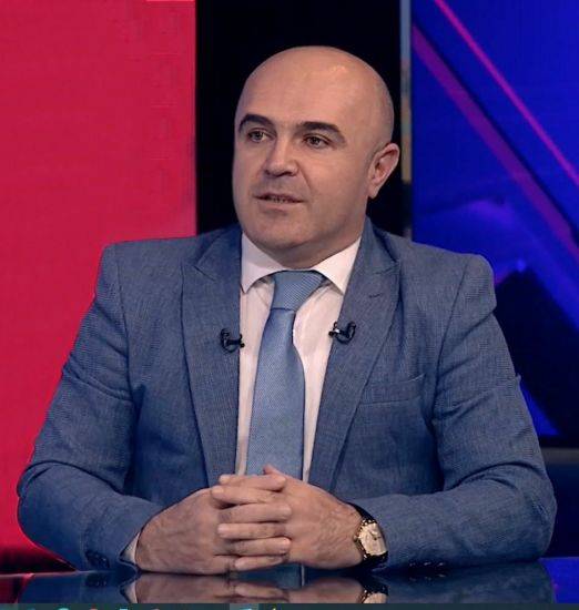  “Elgiz Lalə Azərtaş kimi olmağa cəhd etmədi, Lalə Azərtaş onlar kimi olmaq istədi və bacardı”  