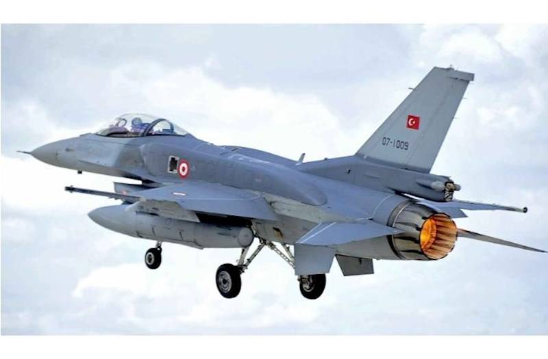  F-16-lar Ukrayna səmasında - Rusiya buna hazırdırmı? 