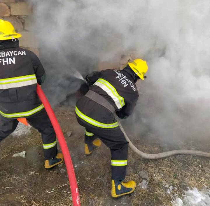  Bakıda 4 otaqlı evdə yanğın baş verib  