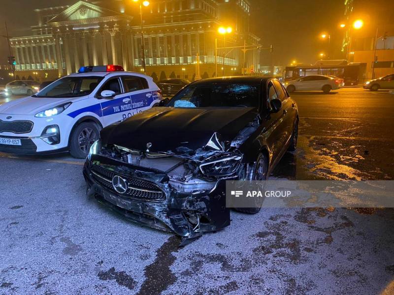  Bakıda “Mercedes” 