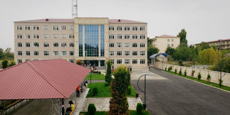  AQTA bu Universitetin bufetini bağlatdı  