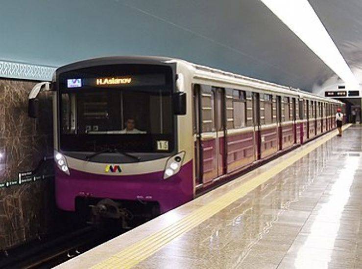  Bakı metrosunda bir nəfər dünyasını dəyişdi  