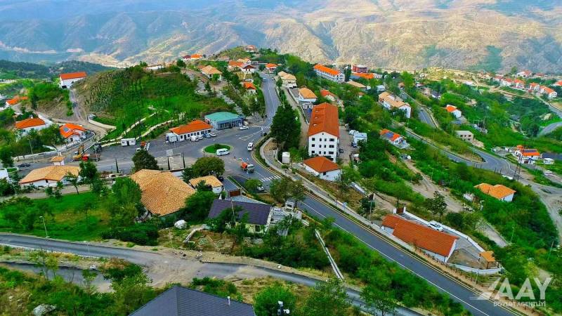  Laçında şəhərdaxili yollar sürətlə bərpa edilir - FOTO/VİDEO 