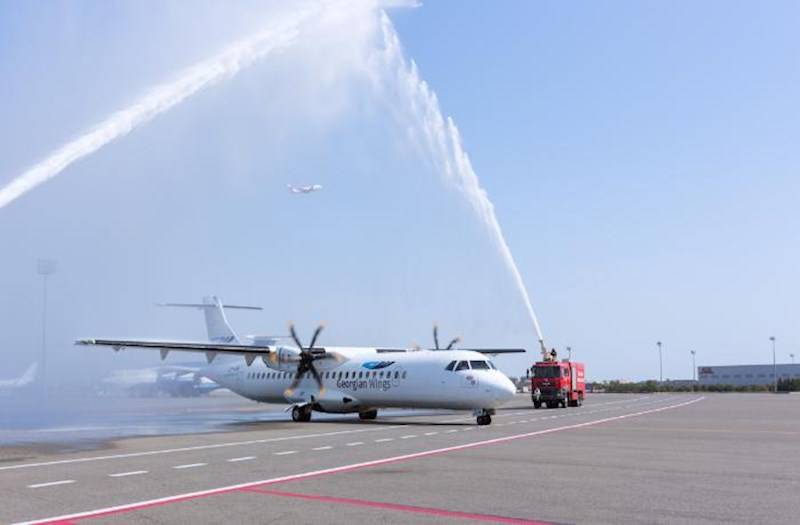  Gürcüstan aviaşirkəti Bakıya ilk reysini həyata keçirdi - FOTO 