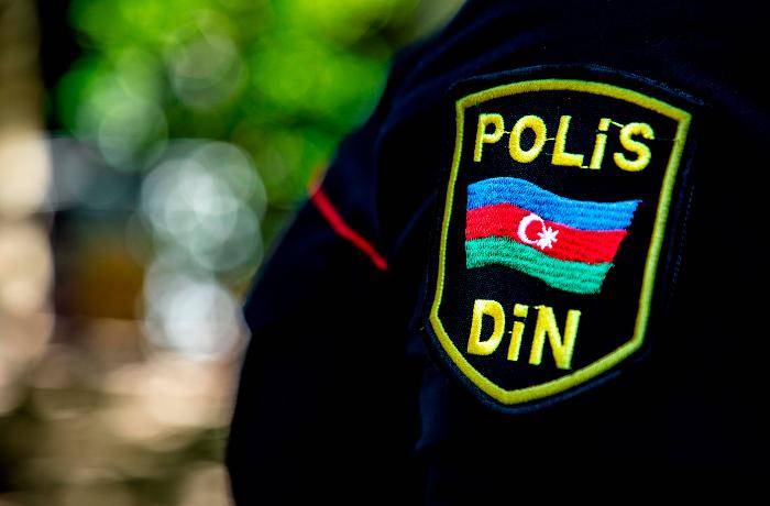  Polisi bıçaqlamaq istəyən narkokuryerlər SAXLANILDI 