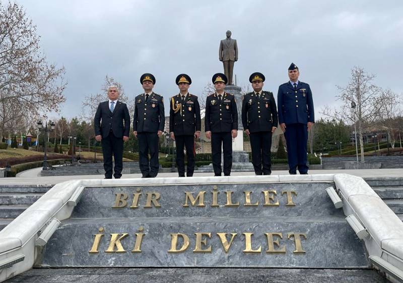  Türkiyədə təhsil alan kursantlarla görüş keçirilib - FOTO 