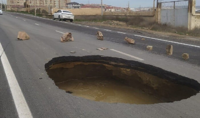  Abşeronda yeni yol qısa müddət sonra çökdü - Foto  