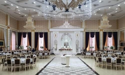  Oğlunun toyunda başına aqlay daşı düşdü, öldü  