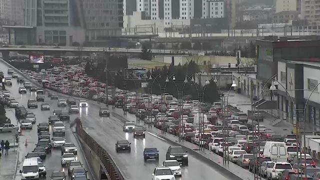  Bu ərazilərdə sıxlıq müşahidə olunur - Siyahı  