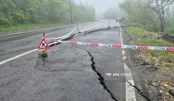  Qubada torpaq sürüşməsi baş verdi - Video  