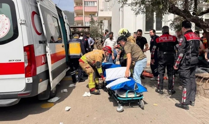  Məktəbə hücum edən tələbənin anası həbs edildi  