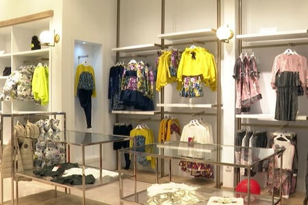  Məşhur ticarət mərkəzi bağlanır? - Video  