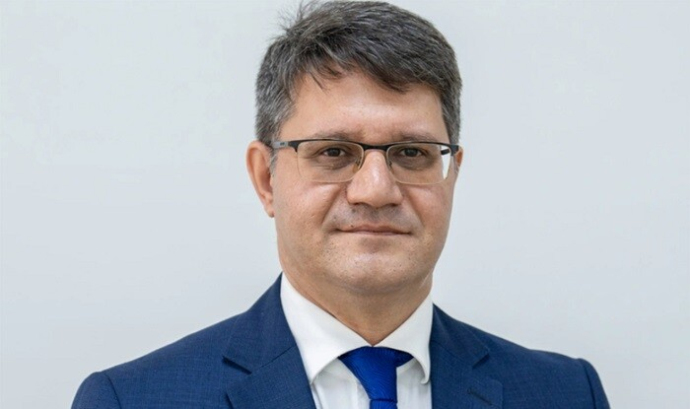  Nazir Rövşən Fətullayevi müdir təyin etdi  