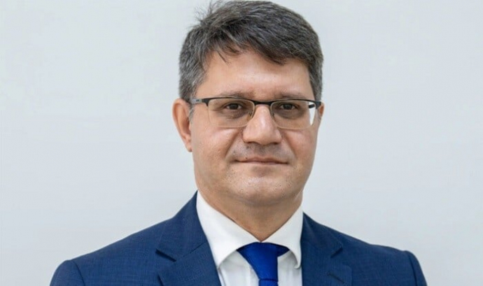  Nazir onu idarə rəisi təyin etdi  