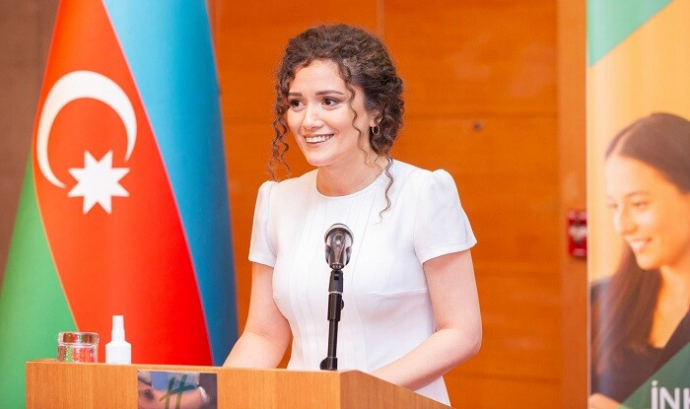  Bu gənc xanıma nazirlikdə yüksək vəzifə verildi  