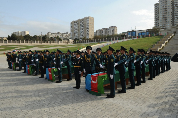  Baş nazirdən hərbi xidmətə qəbulla bağlı yeni qərar  