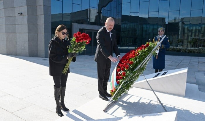  Prezidentin səhifəsində Xocalı Memorialının açılışı...  