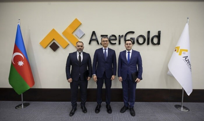  İbrahimov 4-cü “Yüksəliş” müsabiqəsinin qalibləri ilə görüşdü  