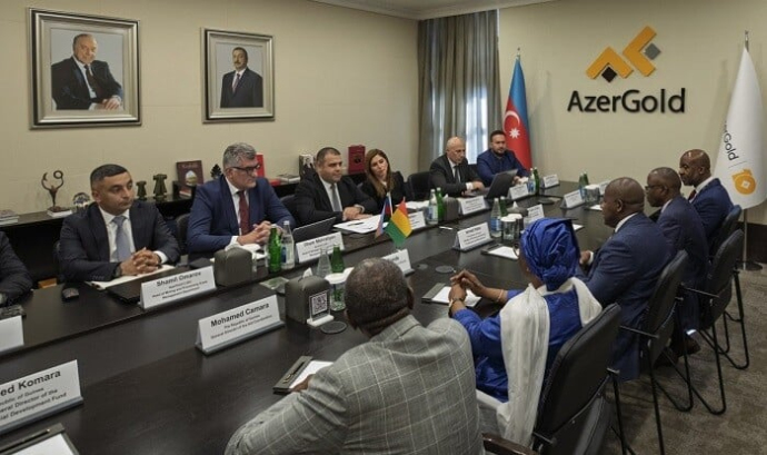  “AzerGold”da qvineyalı nazirlə görüş oldu  