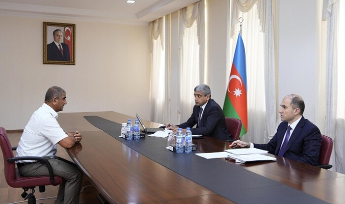  Anar Əliyev Salyanda vətəndaşları qəbul etdi  