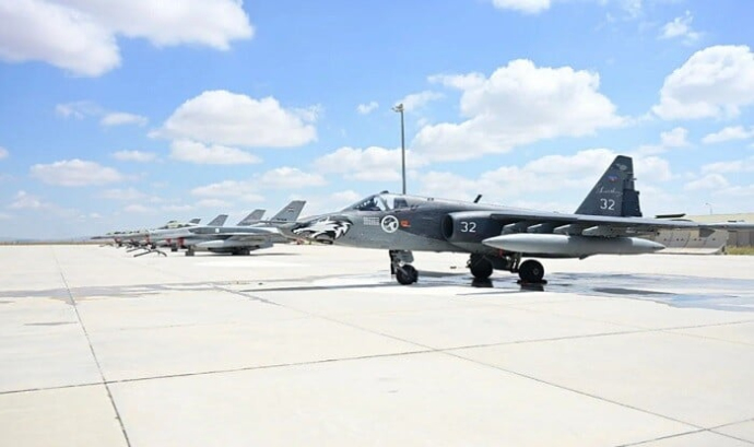  Azərbaycanın Su-25-ləri təlimə cəlb olundu - Foto  