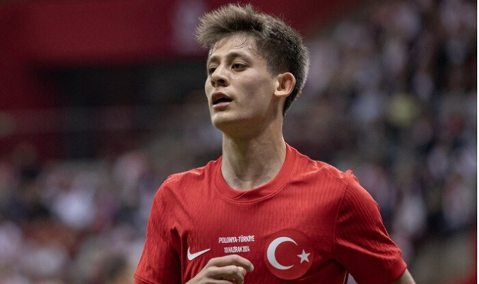  Türkiyə - ABŞ matçının ən yaxşı fubolçusu...  