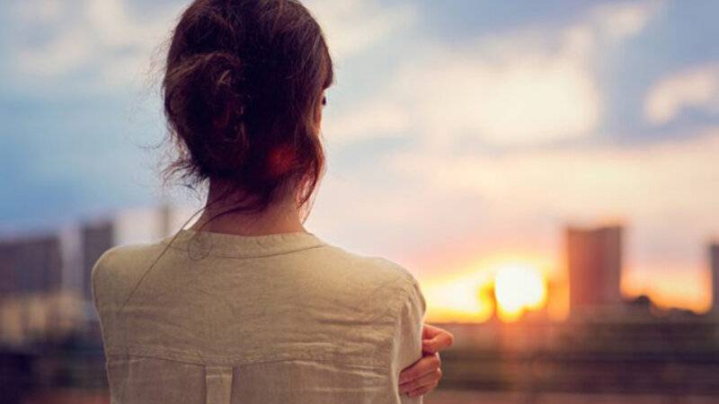  Ərinin pulunu gizli xərcləyən qadın polisə yalan məlumat verdi  