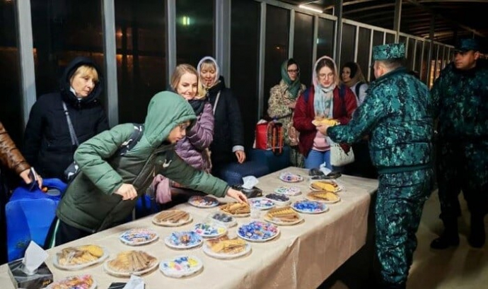  Azərbaycan vasitəsilə İrandan təxliyə olunanların sayı... - Foto  