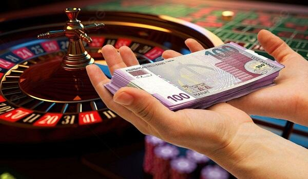  Kazino oyunlarına qarşı əməliyyat: 4 nəfər tutuldu - Video  