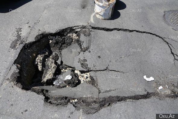  Bakıda yol çökdü - Foto  