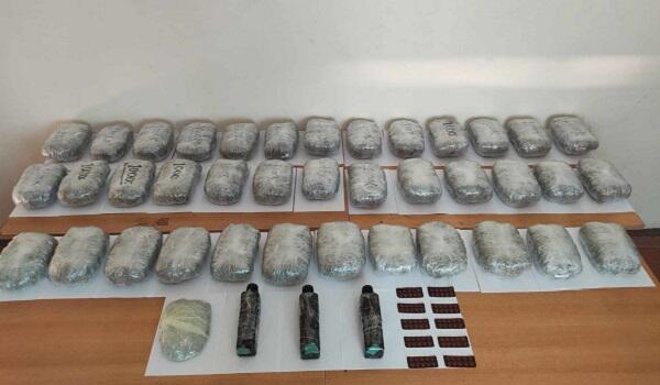  İrandan 55 kq narkotikin keçirilməsinin qarşısı alındı - Foto  