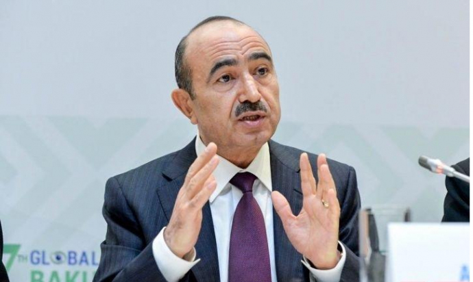  Əli Həsənovun ərindən ayrılan qızı Dubayda nə iş görür?  