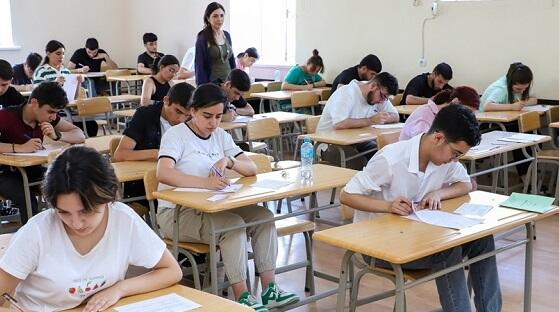  29 mindən çox şagird Azərbaycan dilindən imtahan verir  