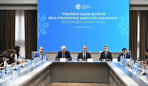  MEDİA-da dəyirmi masa keçirildi  