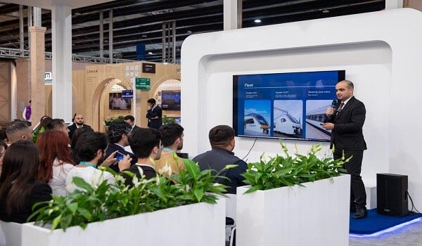 WUF13: ADY-nin ilk infosessiyası baş tutdu  