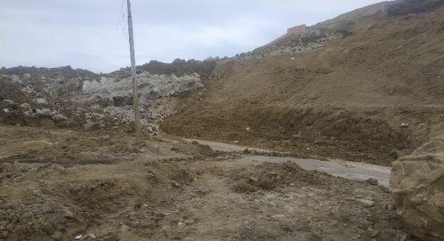  Bakı Ağ Şəhərdə torpaq sürüşməsi - Foto  