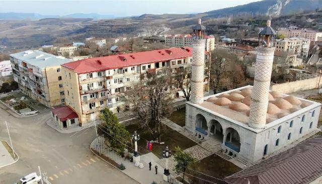  Moldova səfirinin oğlu Şuşada 