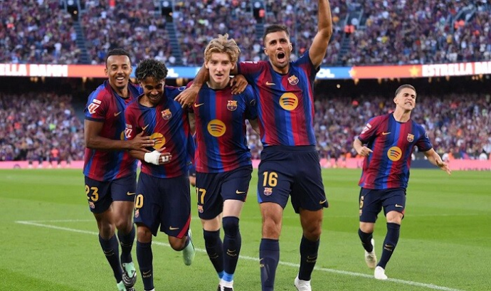  “Barselona” bu pankarta görə UEFA-ya şikayət edəcək - Foto  
