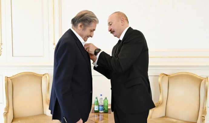  Prezident Fərhad Xəlilova “İstiqlal” ordenini təqdim etdi  