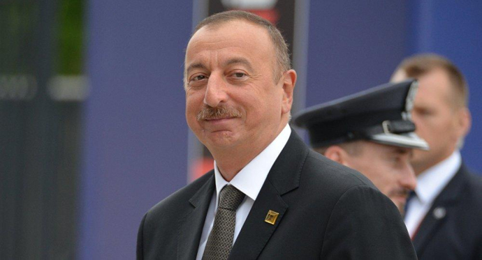 İlham Əliyev xalq rəssamına məktub göndərdi  