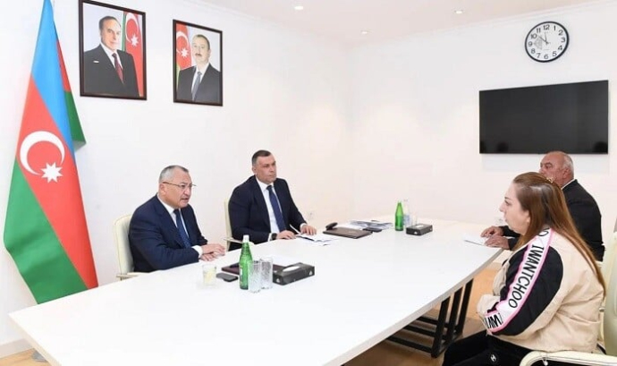  Rövşən Rzayev vətəndaş qəbulu keçirdi  