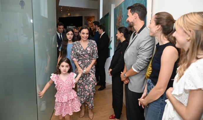  Leyla və Arzu Əliyevalar qızları ilə İspaniyada - Foto  