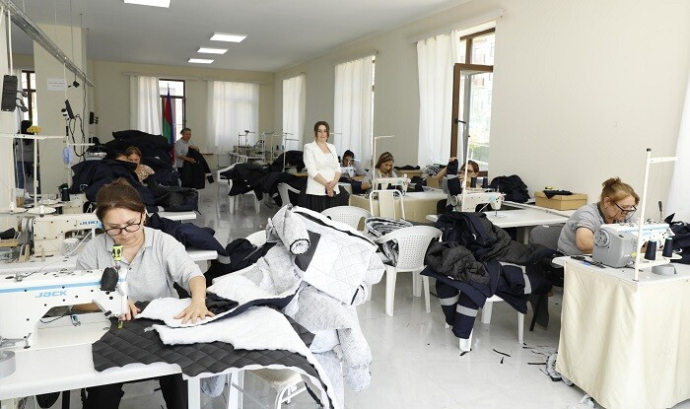  Cəbrayılda kiçik biznes sahələrinə mediatur təşkil edildi  